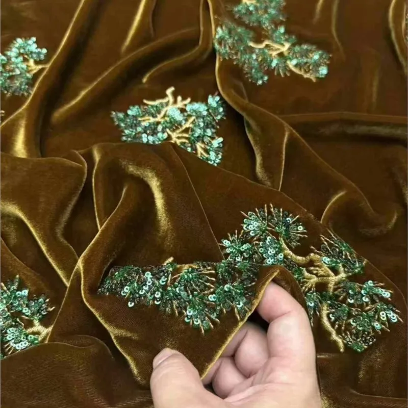 Green silk velvet heavy industry beaded embroidery coat cotton-padded autumn and winter armor fabric