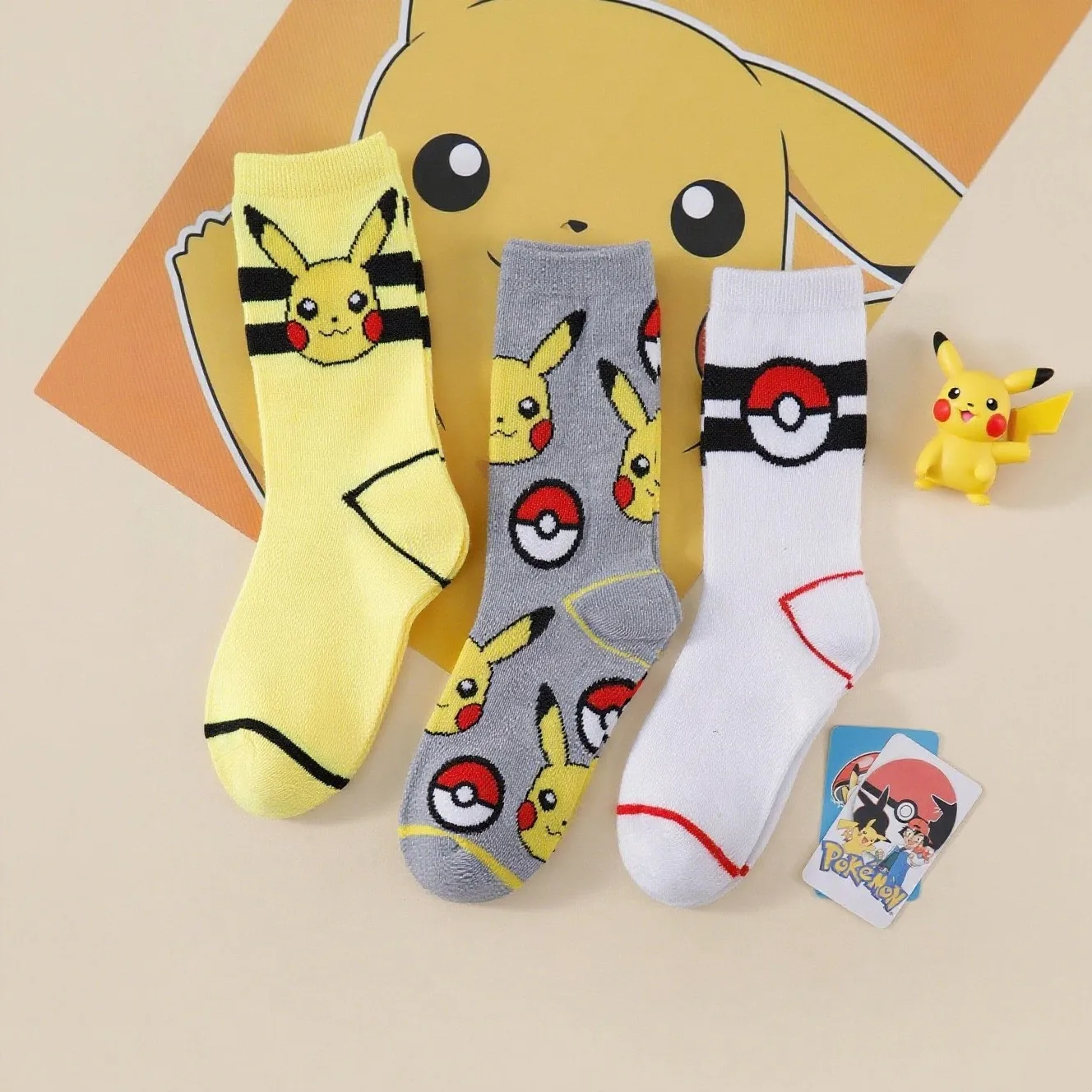 3 Paar japanische Cartoon-Pokémon-Socken für Damen, Anime-Elfen-Trendsocken, lustige und niedliche Pokémon-Pikachu-Mittellange Socken