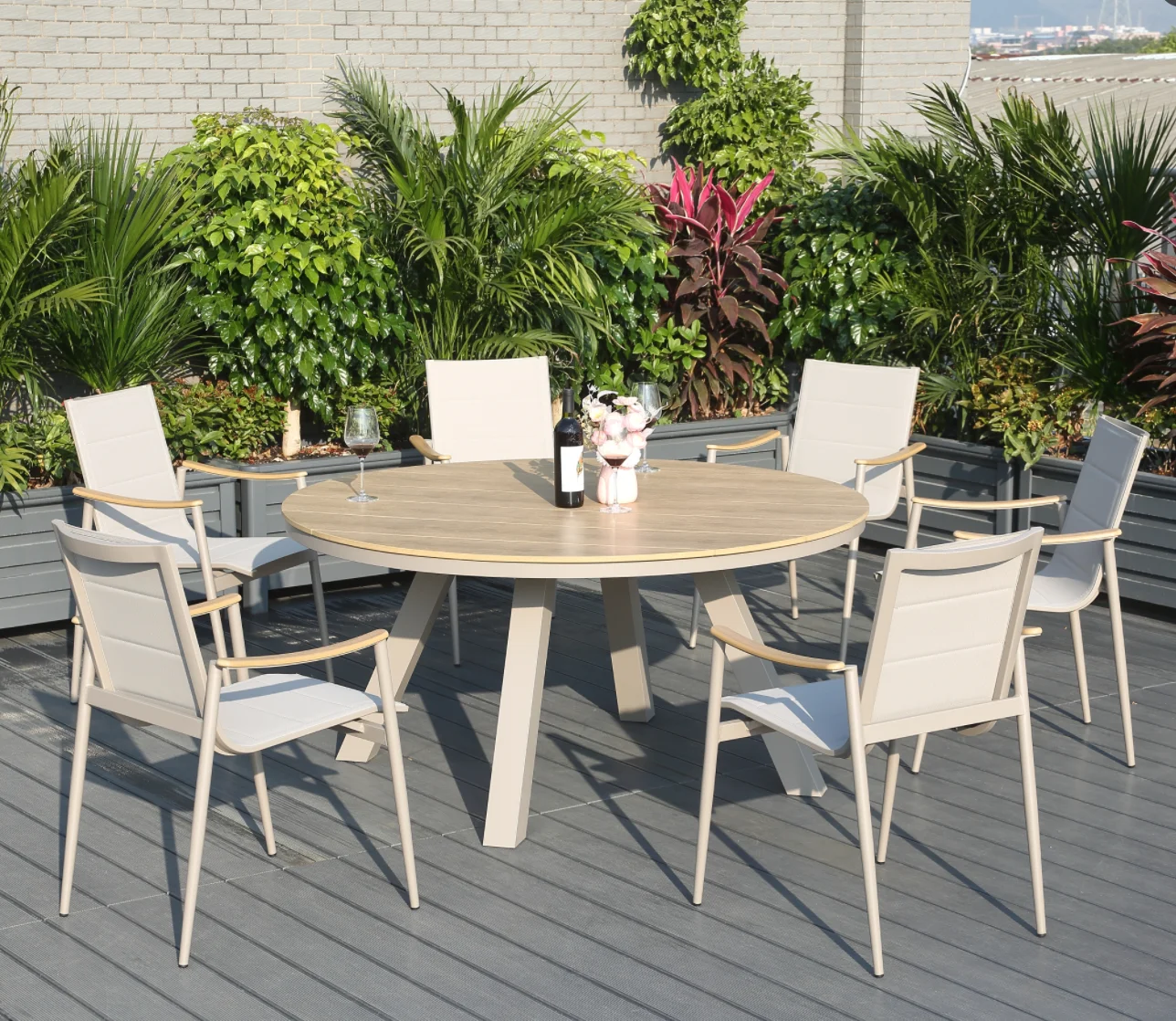 *qDurable Aluminum Frame Outdoor Dining Furniture Set with Six Chairs and Round Table Chair Set for Patio Garden Factory Direct