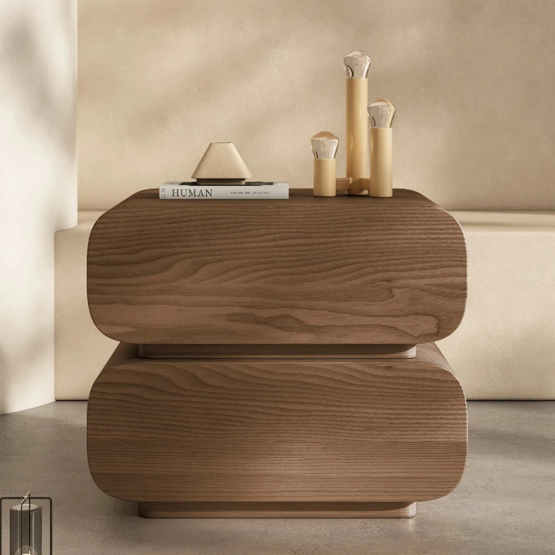 Trendy Italian Night Table Premium Creative Luxury Aesthetic Bedside Tables Lounge Small Mesitas De Noche Bedroom Furniture
