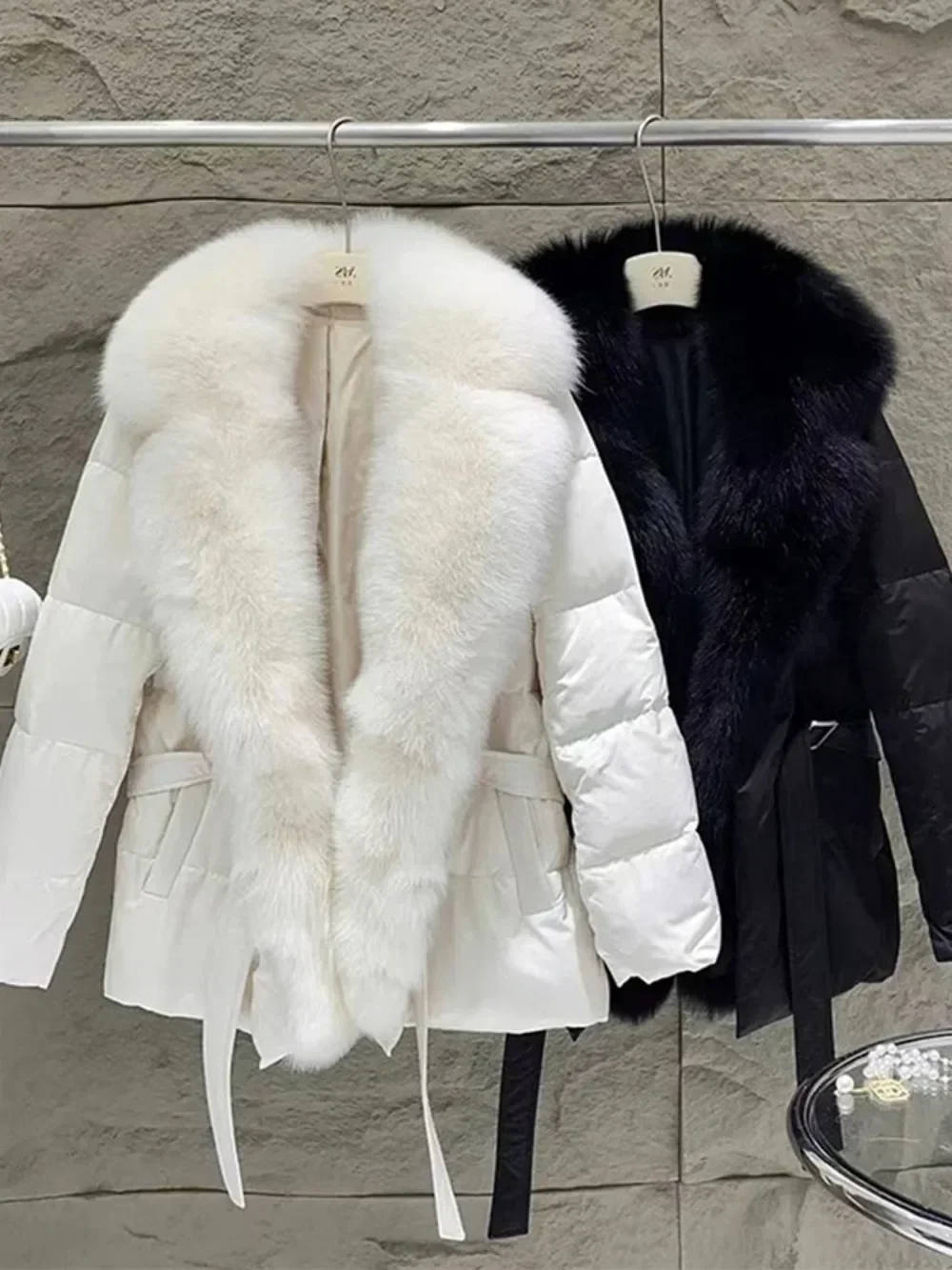 2024 Winter New Warm Natural Fox Fur Collar White Goose Down Jacket Women Parkas Slim Coat with Belt Outwear Female Luxury