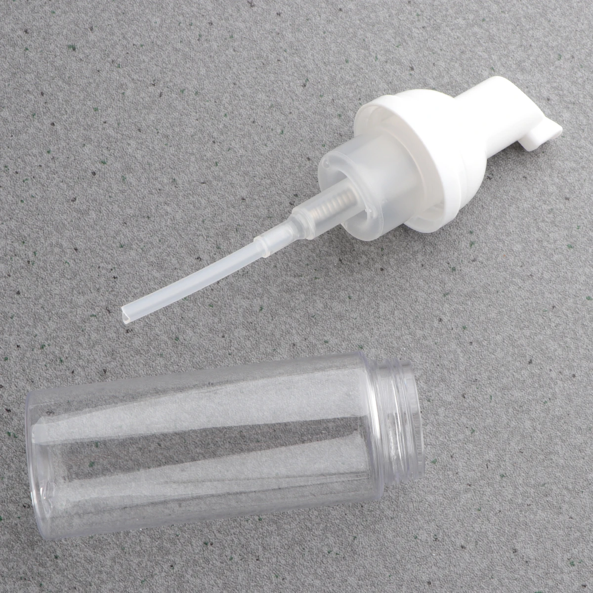 

4 Pcs Refillable Bottles Portable Travel Size Pump Dispenser Empty Containers for Shampoo Bodywash Lotion Leak Proof Plastic