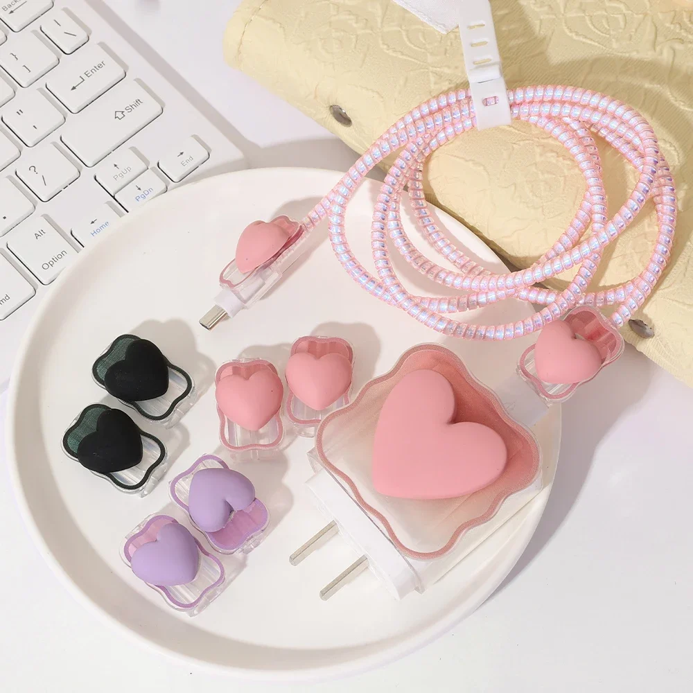 Kawaii 3D Heart Charger Protector Cable Organiser for iPhone Apple Charging 18W 20W Type C Data Cable Management Cord Winder Kit