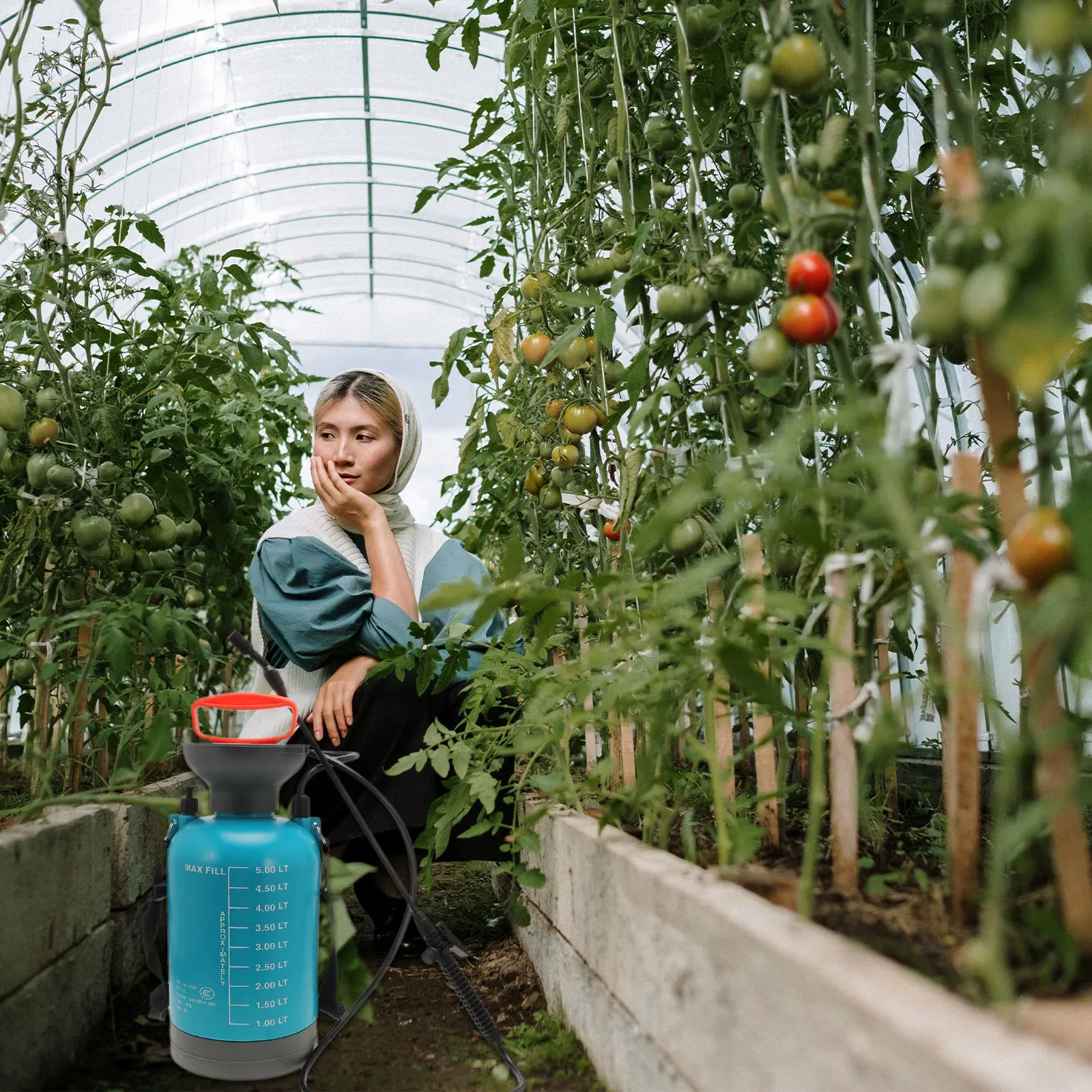 

1 pc 5L Pressure Spray Bottle Blue Manual Pressing Design For Garden Watering Car Wash Flower Sprinkler Plastic Kettle Practical