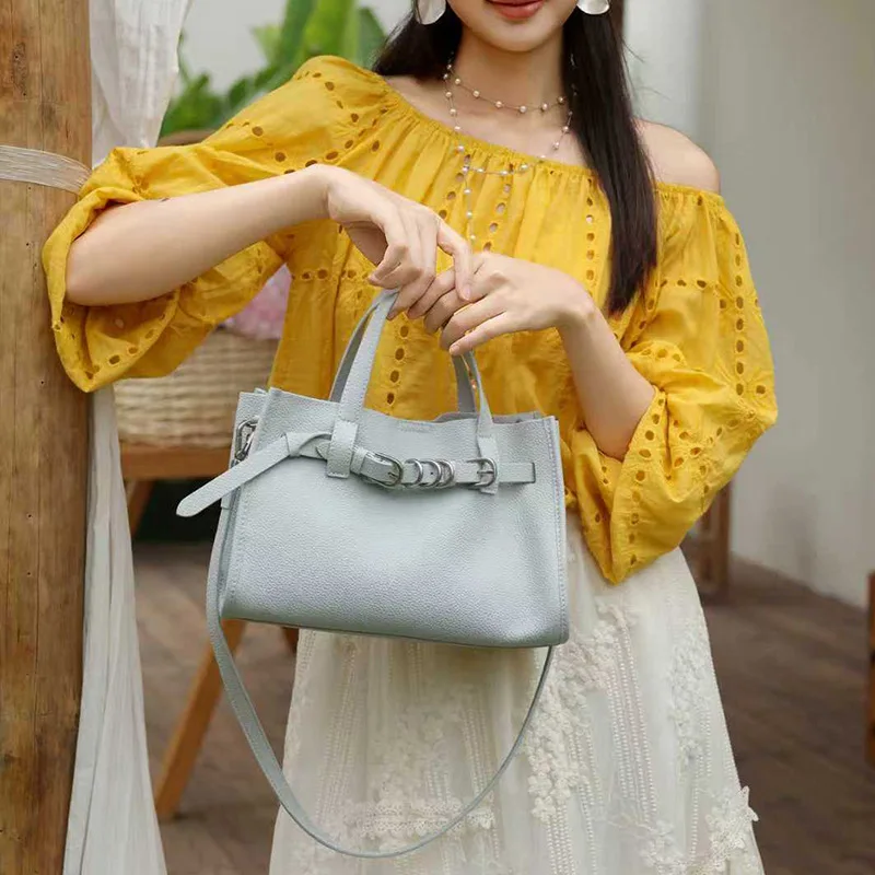 

FIRMRANCH 2026 New Classic Horizontal Square Casual Versatile Commuter Women's Handbag Crossbody Bag Cowhide Purse