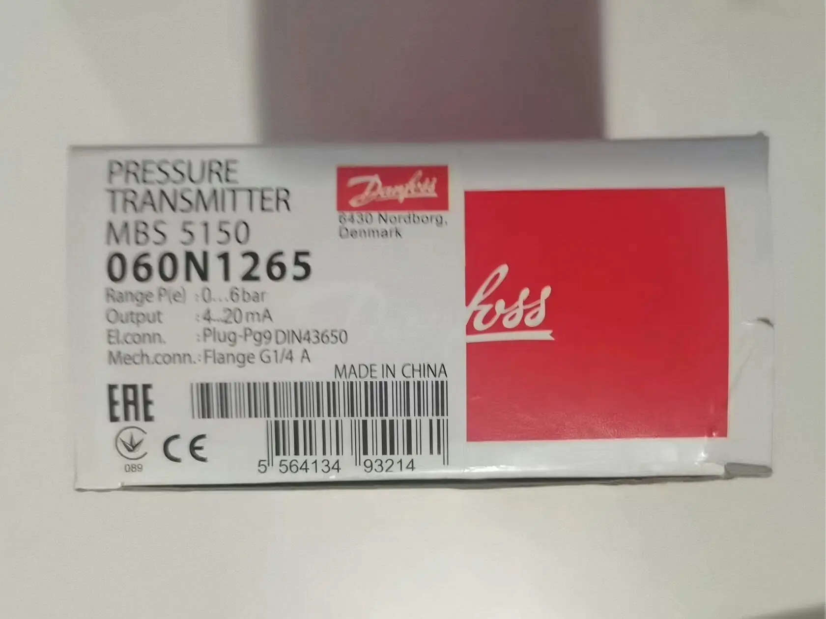 Model 060N1265 New Danfoss Pressure Sensor MBin stock