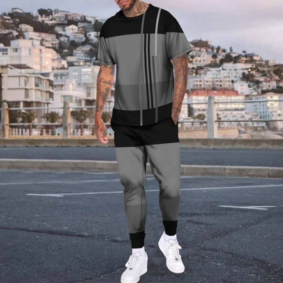 2025 New Men's Summer Splicing Stripe Printed Breathable and Comfortable Round Neck T-shirt Pants Set Outdoor Casual Clothing