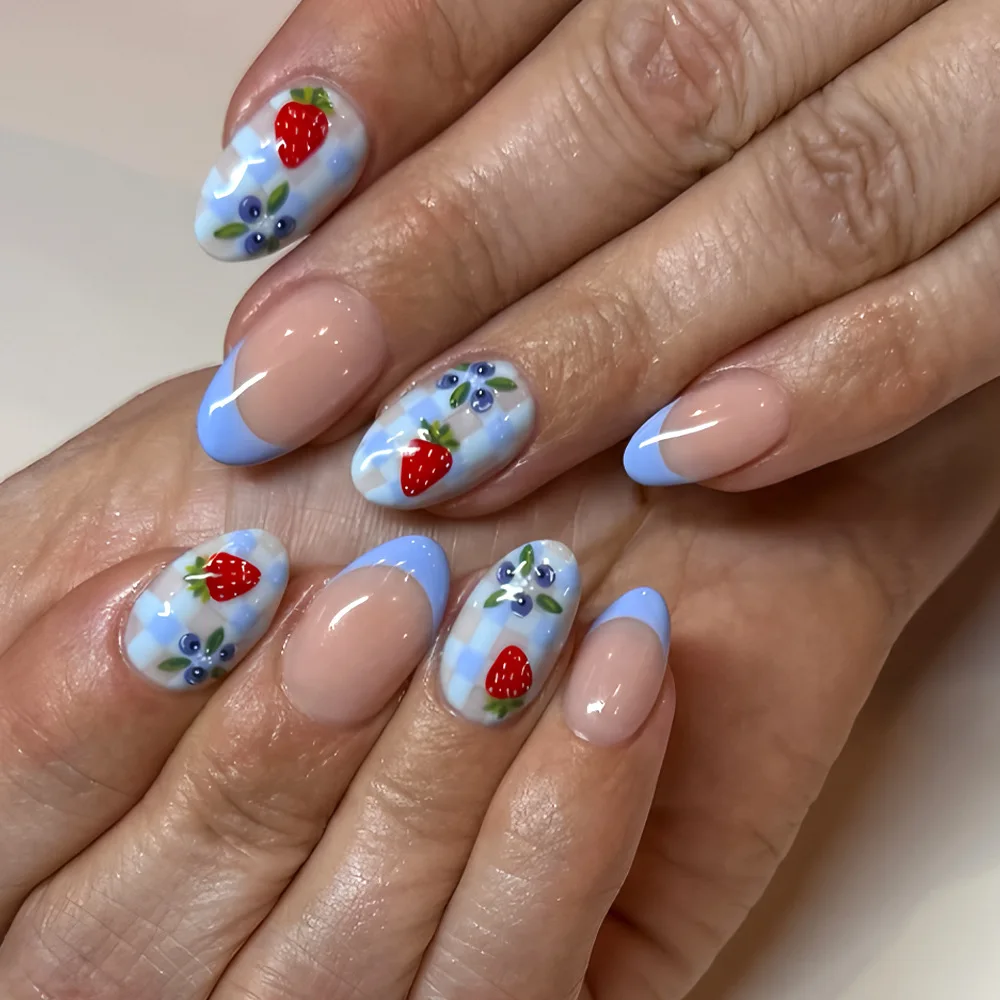 

24pcs Lace French Fake Nails Art Simple Fresh Strawberry Short Almond Press on Nails Tips Polka Dot Design Full Cover False Nail