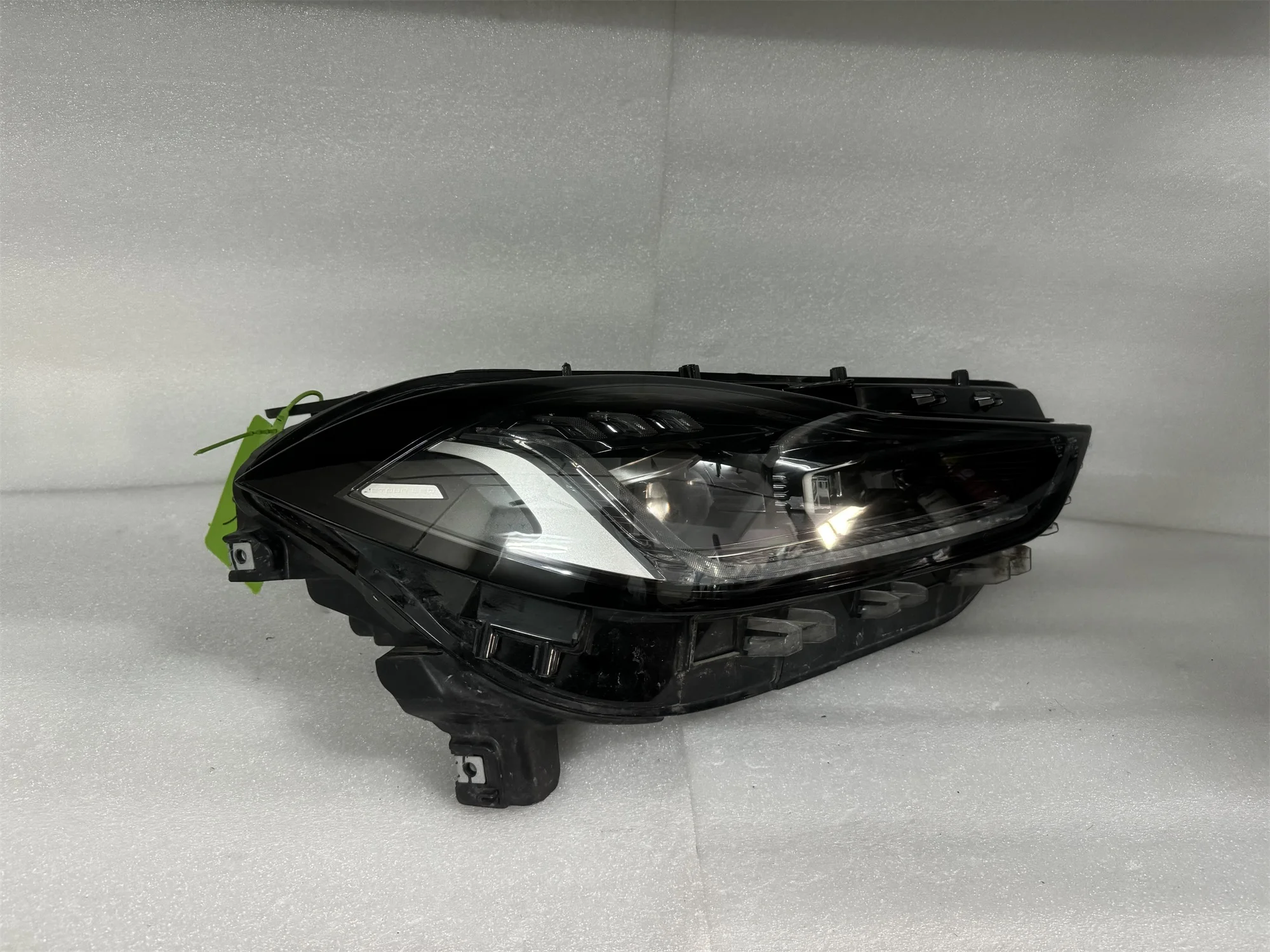 FOR Chery Jetour X70 Plus LED Headlight Assembly Used Car Part with Integrated Turn Signal - Hot Sale Auto Accessory