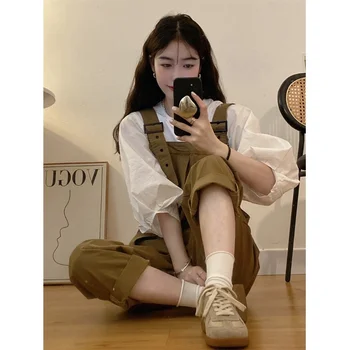 몸집이 작은 카키색 스트랩 점프 슈트 여성 여름 2023 새로운 일본식 루즈 피트 와이드 레그 팬츠 슈트