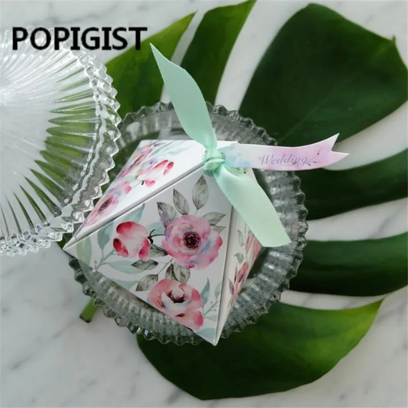 Promotional Exquisite Triangular sweet Camellia rose Flower Wedding Favors Candy Boxes Chocolate Gifts Box packaging box