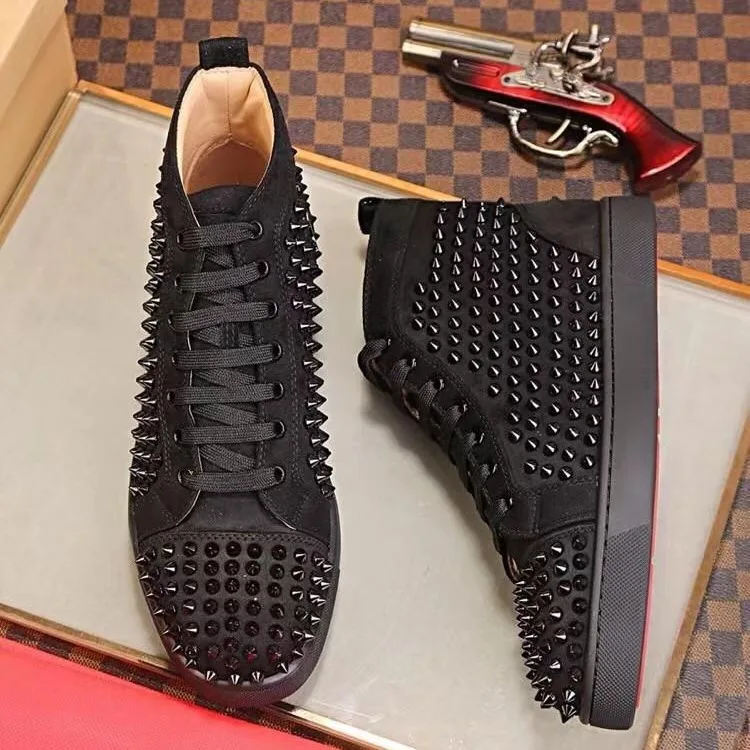 

Black Full Spikes Men's Sneakers High Top Casual Shoes Men Lace Up Flats Shoes Leisure Style Tenis Masculino Rivet Holiday Shoes