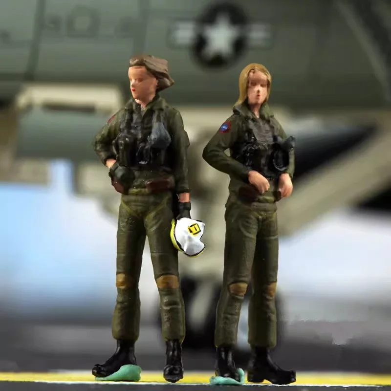 1:72 Scale 2Pcs Resin Modern Fighter Female Pilots Doll Toy DIY Scene Accessory Display Collection Action Figure Fans Gifts