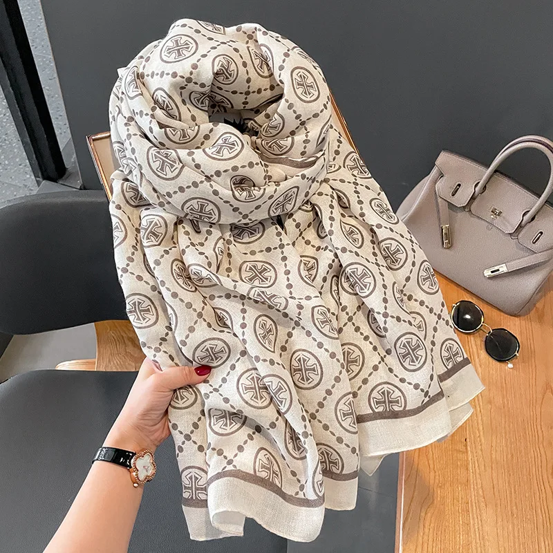 Spring And Autumn New Large H Fashion Cotton Scarf Female Plaid Oversized Vacation Shawl Sunscreen Beach Scarf Silk Scarf