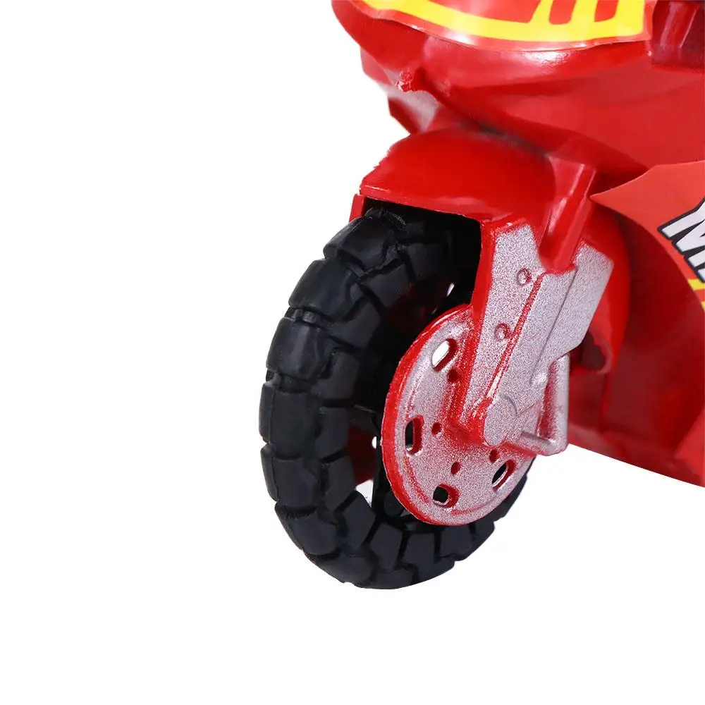 Il miglior regalo per bambini per ragazzi Mini moto giocattolo in plastica a quattro ruote Tirare indietro modello di moto per auto Modello di moto