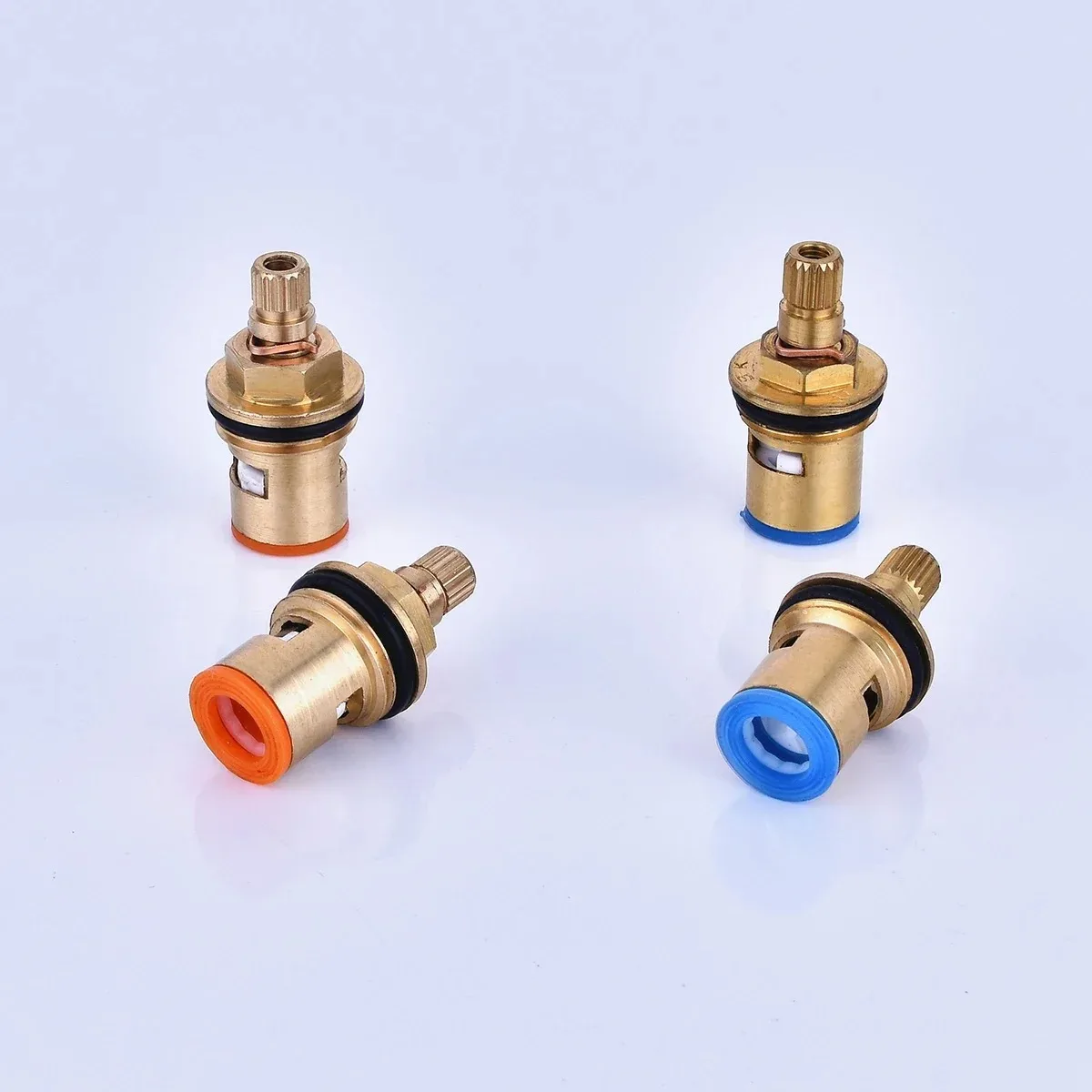 1/2pc Universal Replacement Tap Valves Brass Ceramic Disc Cartridge Inner Faucet Valve for Bathroom, Clockwise or Anti-clockwise