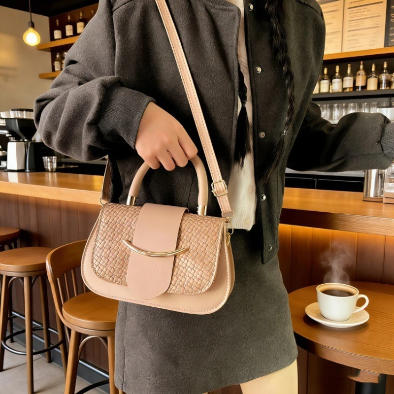 Fashion Mini Top Handle Bag for Women, Curved Metal Buckle, Adjustable Crossbody Strap, Elegant Small Shoulder Purse for Dating