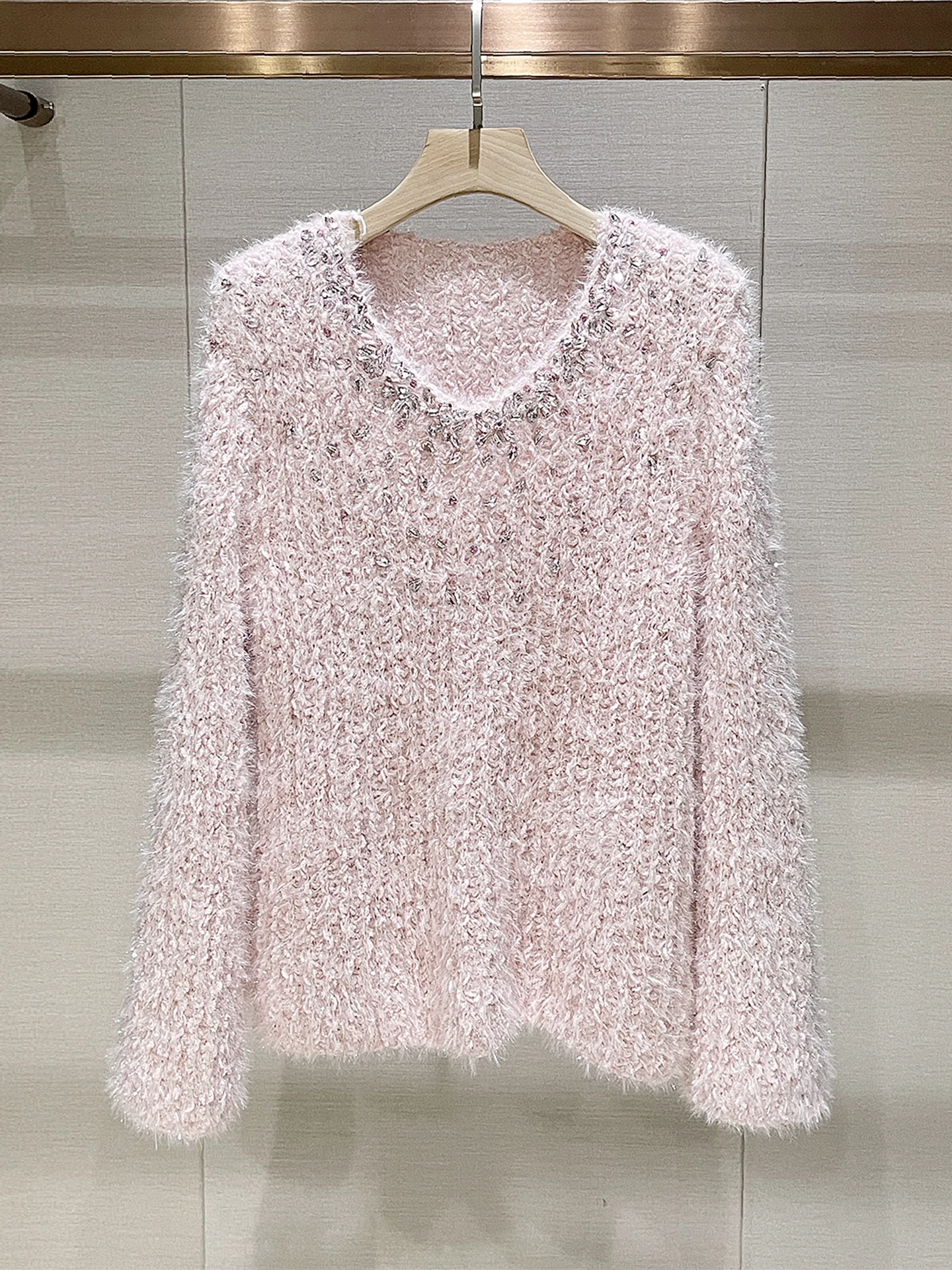 

Sweet Sle V-Ne Knitted Sweater Diamond Embellied Women's Faion Casual Winter Long Sve Knitwear Breathable Skin-Fri...