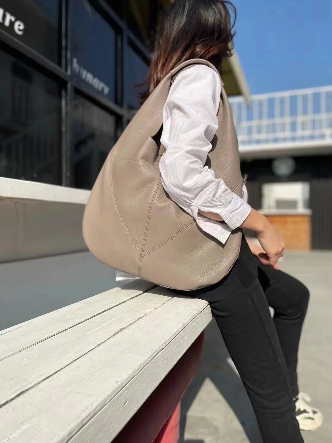 Genuine Leather Bag 2022 Fashion Large Bag Women\'s First Layer Soft Cowhide Dumpling Bag Casual Simple Messenger Bag