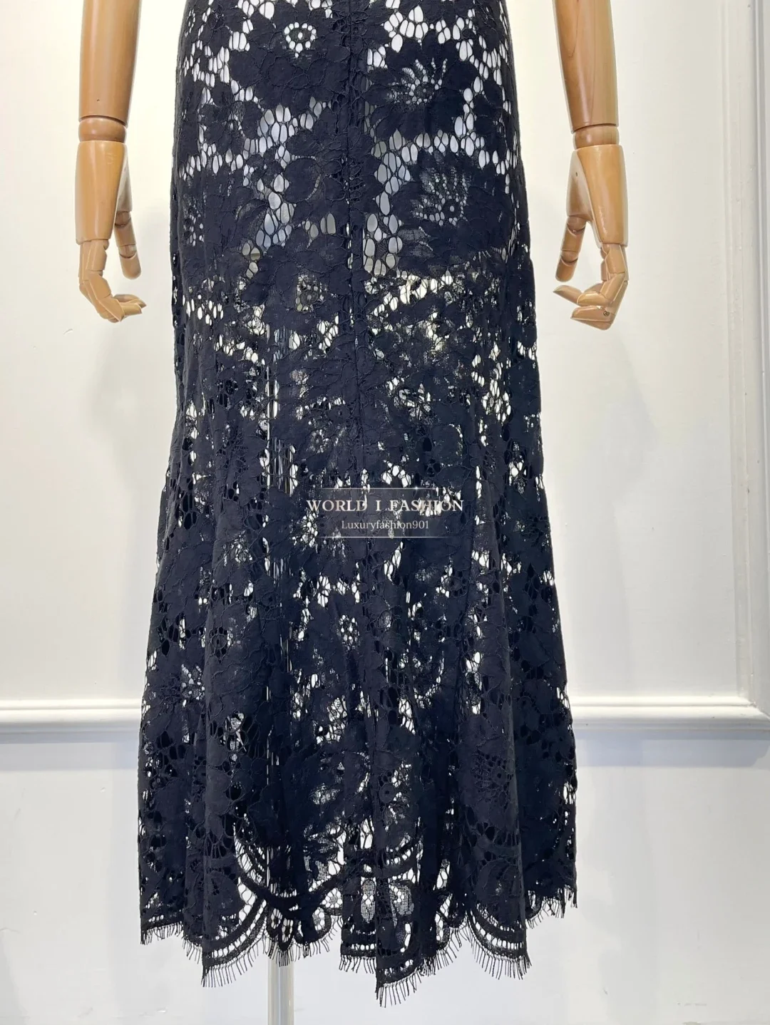 High Quality Black/Red Short Sleeve Lace Flowers Midi Dress