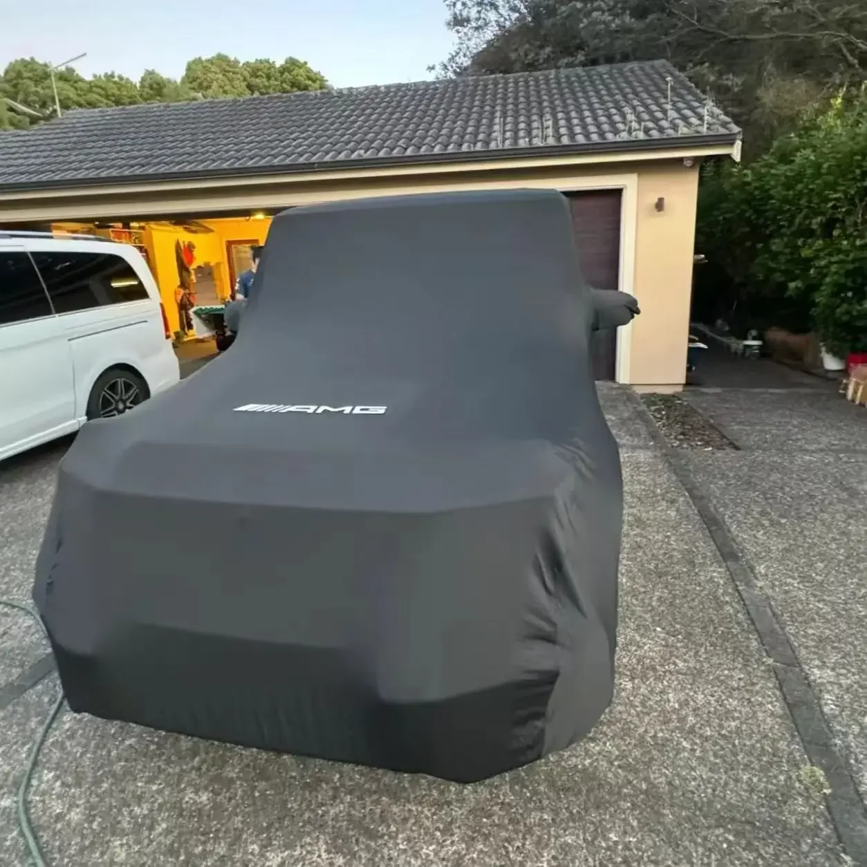 Durable Stretch Cloth Car Clothes Car Show Delivery Tight Dustproof Garage
