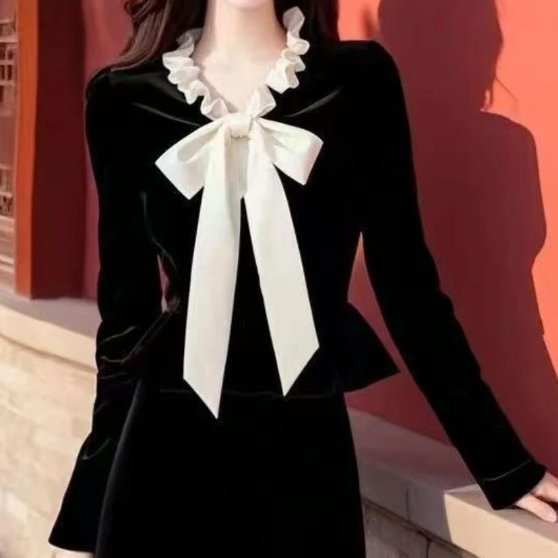 

Бархатный топ с узлом и поясом, женский осенне-зимний элегантный топ на одной пуговице, корейский свободный крой TT395