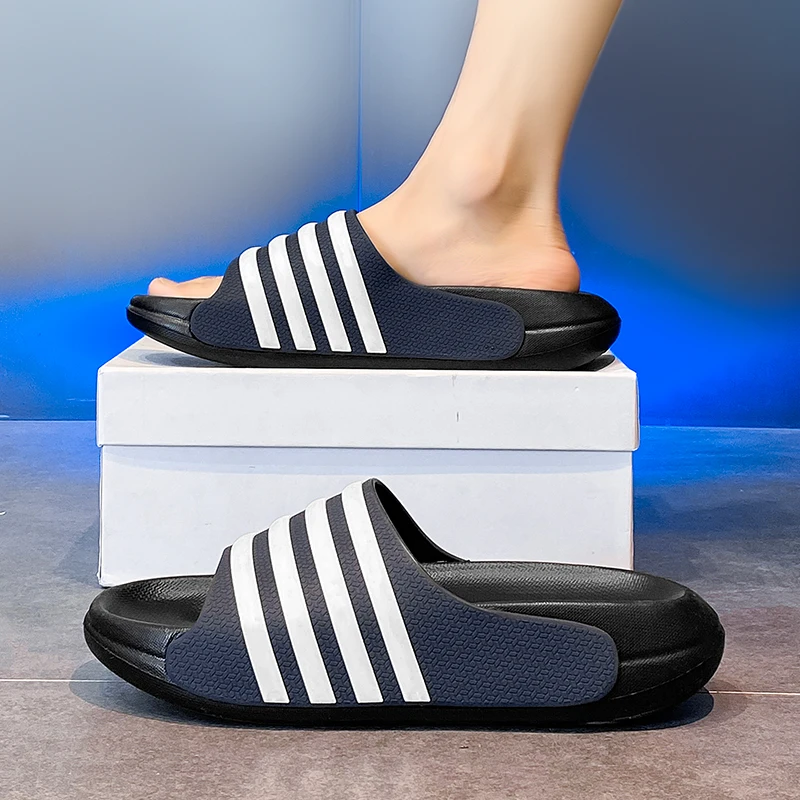 

MAEDEF Men's Slippers Lightweight Non Slip Thick Sole Male Beach Slippers Comfortable Flip Flops Bathroom House Slides Men Shoes