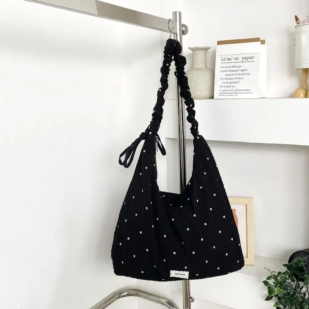 Trendy Large Capacity Shoulder Bag Small Flower Print Wrinkle-Proof Crossbody Bag Wear-Resistant Handbag For School Student