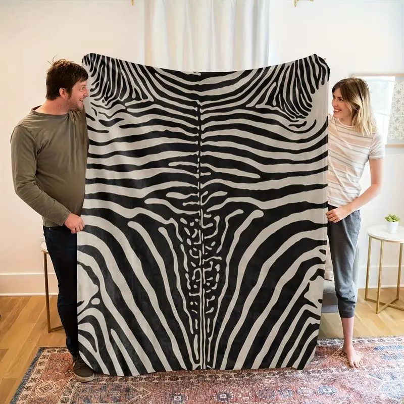 VIKAMA Retro Zebra Skin Throw Blanket Full Body Black White Stripes Print Farmhouse Modern Bedroom Sofa Camping Decor Blanket
