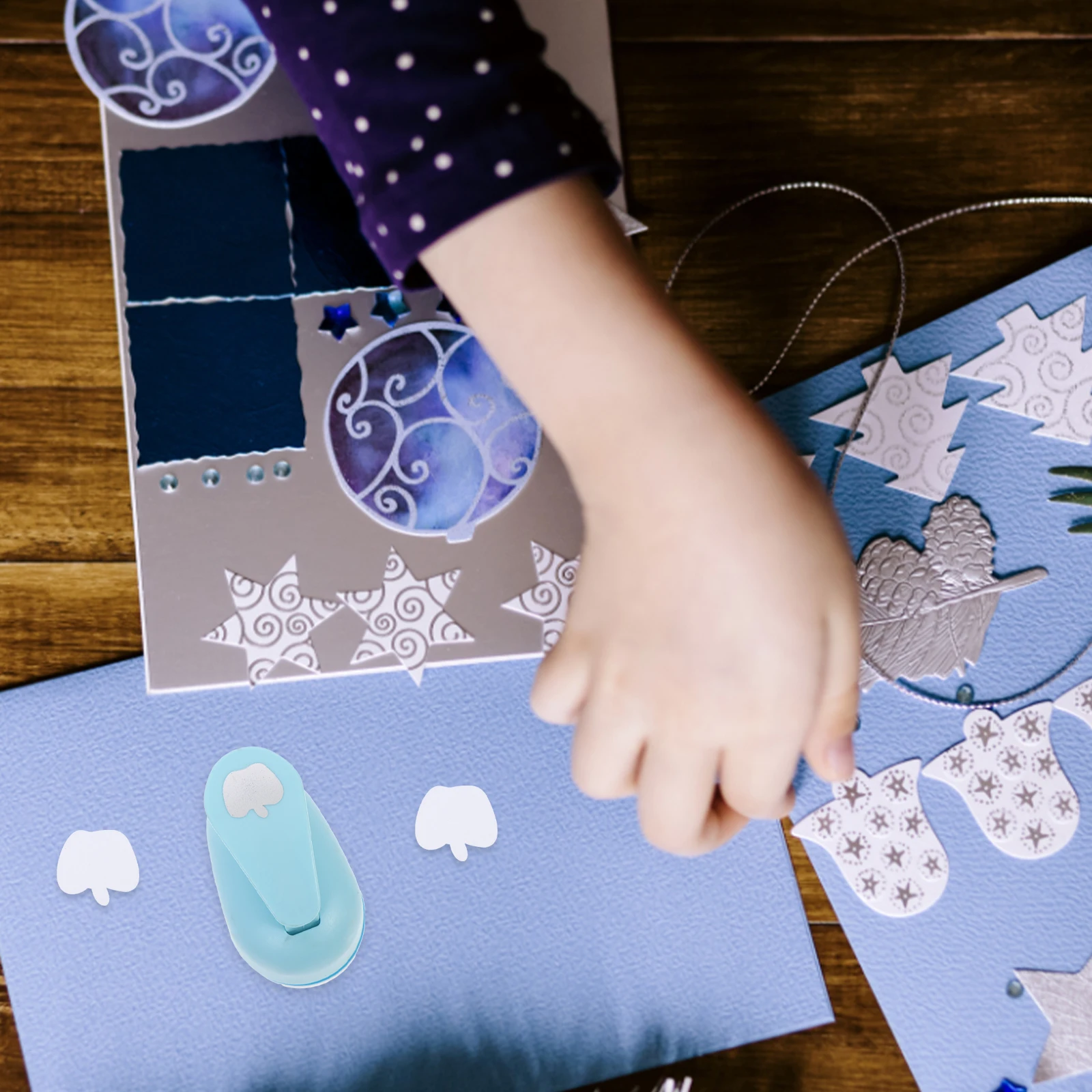 DIY Paper Embossing Tool Scrapbooking Puncher Craft Punch Lightweight Portable Hole Punch Device Homemade Cards Clean Cuts