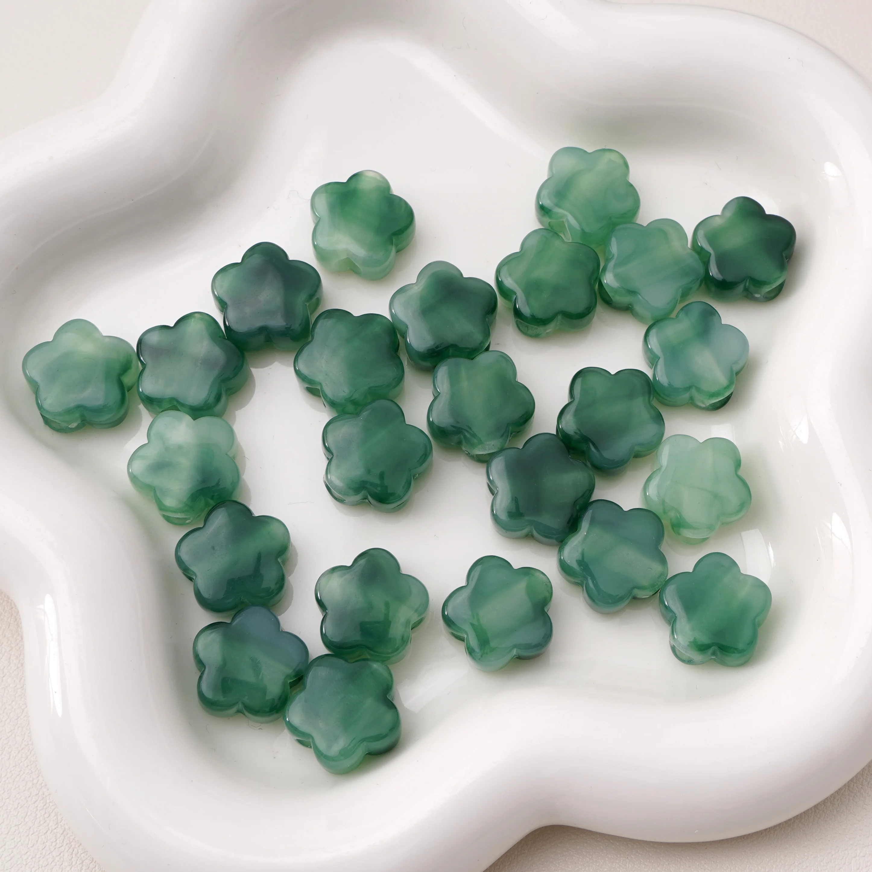 10/30 Stück 15x14mm Modische Einfarbige Blumenperlen Acryl Lose Perlen DIY 3,5mm Loch Handgefertigt für Schmuckherstellung Zubehör – Detail 10