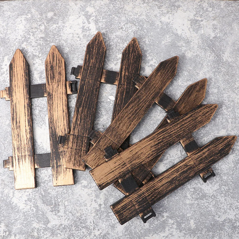 5Pcs Plastic Fence Christmas Tree Courtyard Partition Decorative Garden Ornament for Balcony Christmas Tree Fence