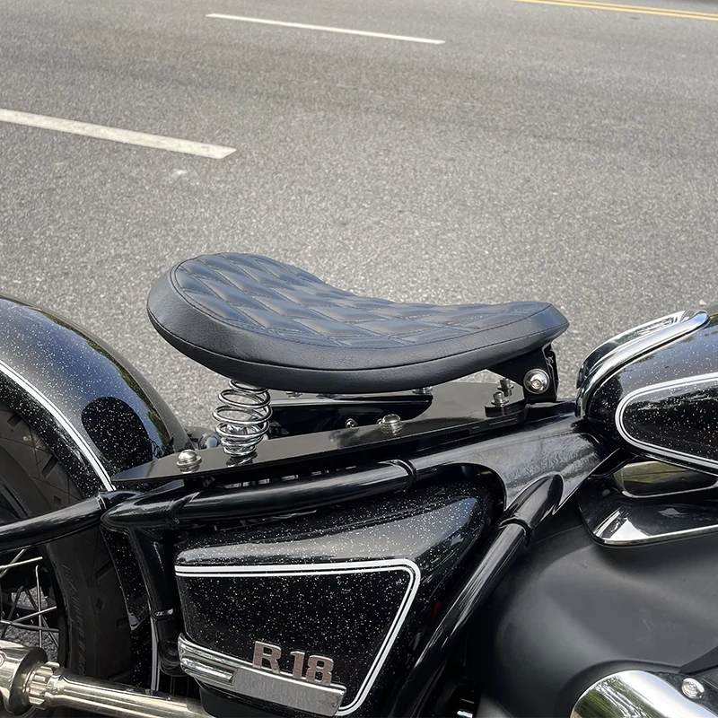 Fit For BMW R18/R18 100 Years R18 Classic 2020-2026 Street Swing Styling Rock Bob Style Driver Seat Rider Solo Spring Saddle Kit