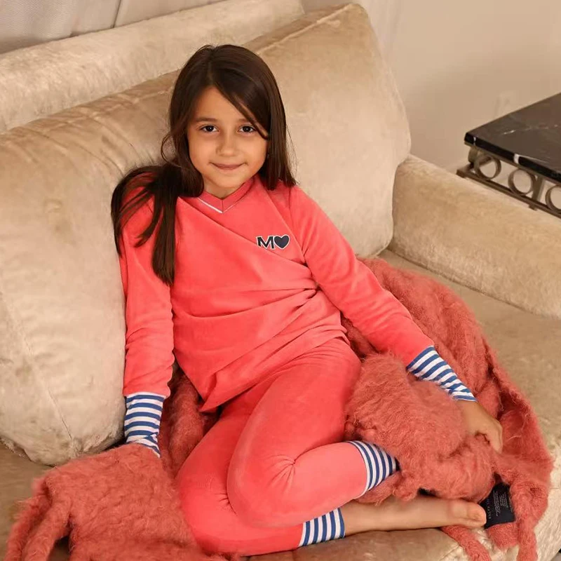 بيجامات أطفال عائلية متطابقة باللونين الأزرق والوردي فستان بناتي للأطفال الأولاد والبنات رومبير ملابس خريف وشتاء مخططة