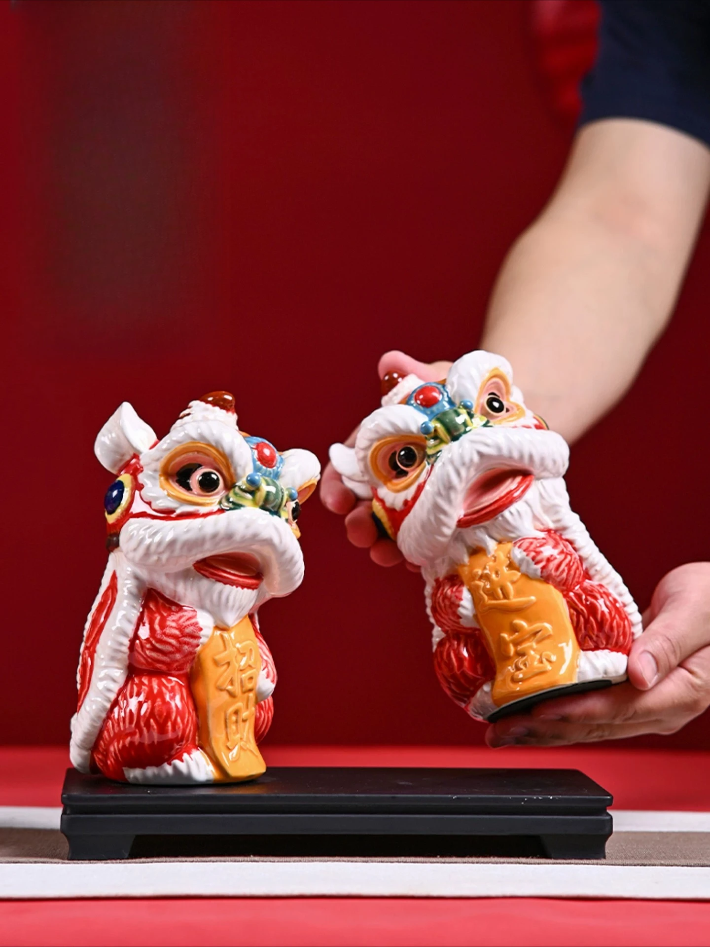 For Intangible Cultural Heritage Handicrafts Guochao Lion Dance Ornament Ceramic Lion Dance Ornament