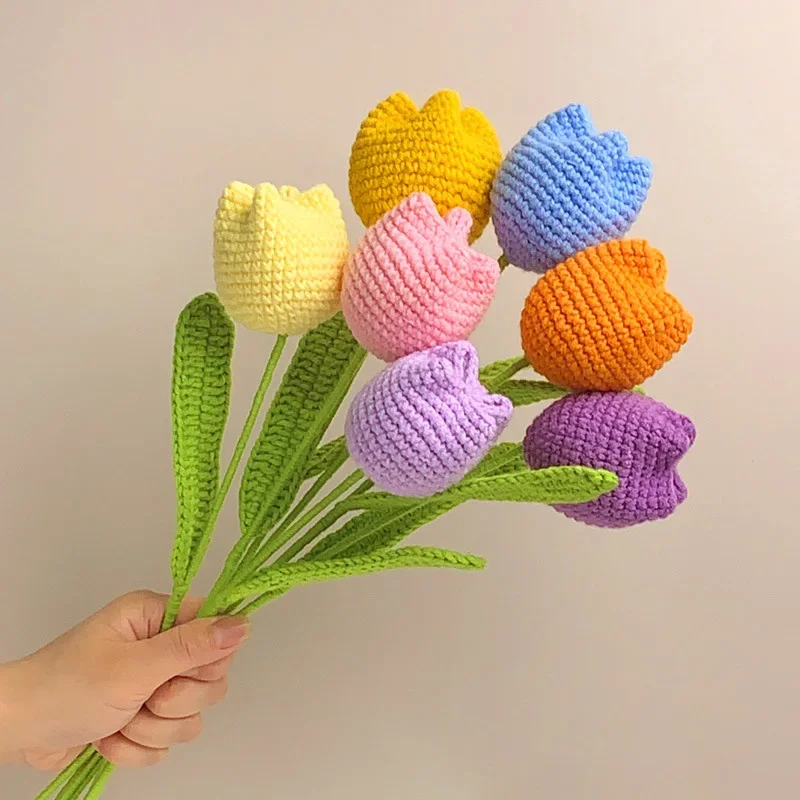 1PC Cute Knitted Tulip Flower Creative Crochet Tulip Artificial Bouquets Graduation Flower Bouquet Wedding Friends Gift