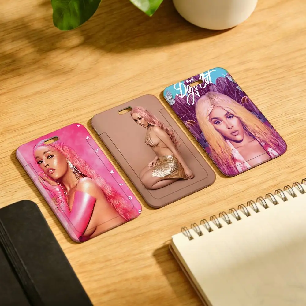 Singer D-Doja Cat Badge Reel Dress Clips Brooches With Tags ID Name Card Holders Gift