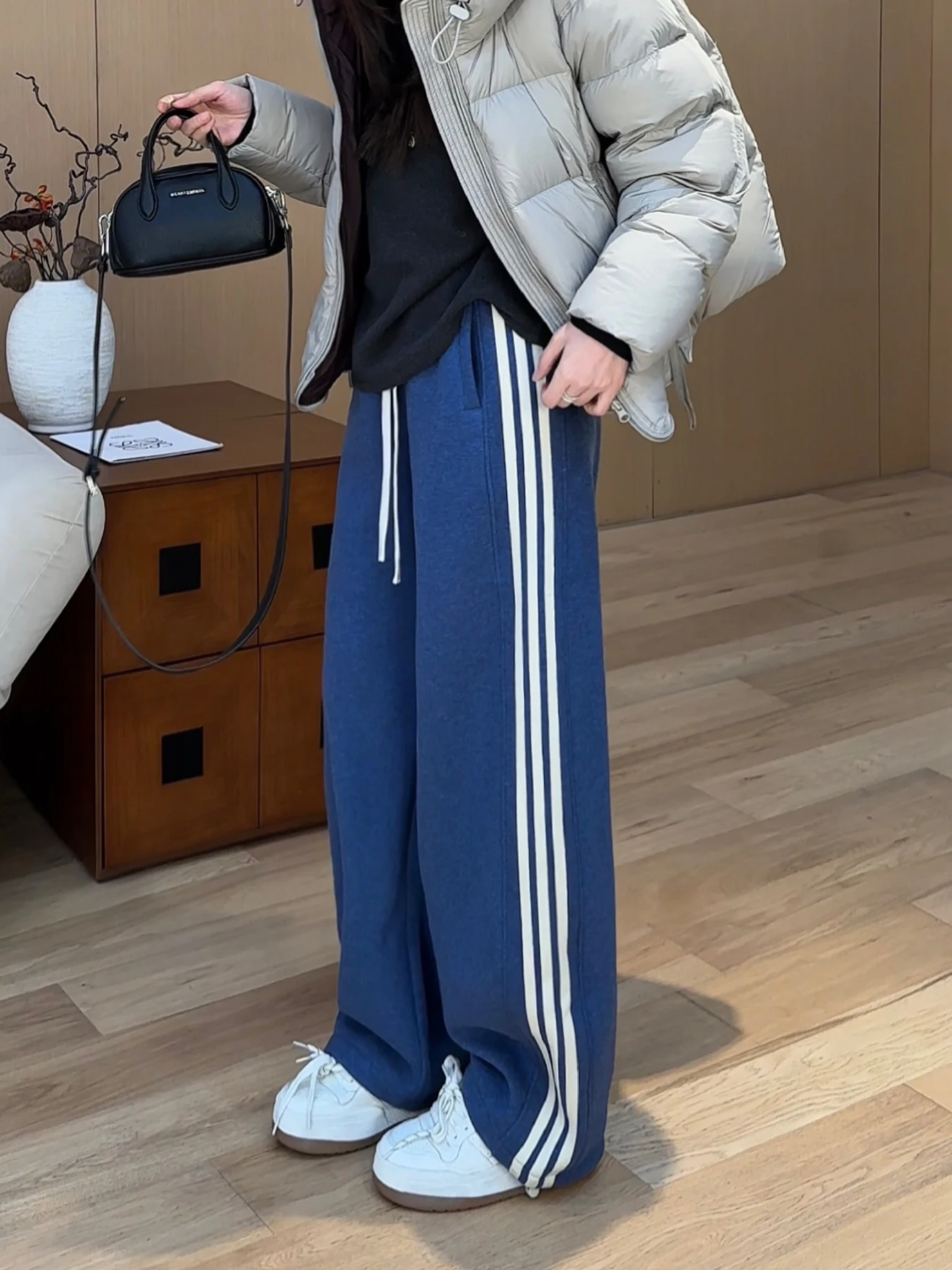 

High Waist Straight Leg Pants Thickened Fleece Side Seam Color Block School Uniform Pants Early Spring Ladies Casual Trousers