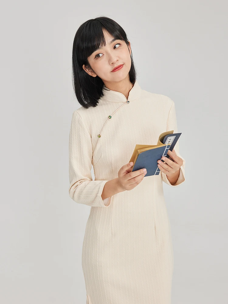 

Young Sle Вязаный длинный све, бежевый, повседневная одежда, ретро-дизайн, осень-зима, Новое поступление, цветочная вышивка