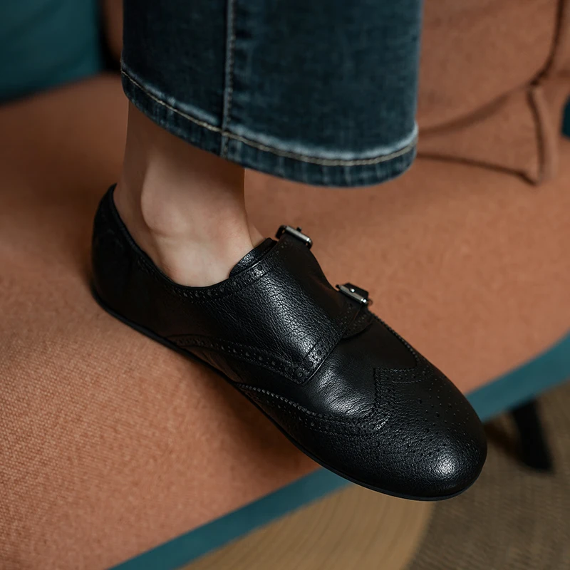 الرجعية المتسكعون النساء حقيقية جلد البقر مشبك الديكور جولة تو الشقق الانزلاق على أحذية السيدات اليدوية