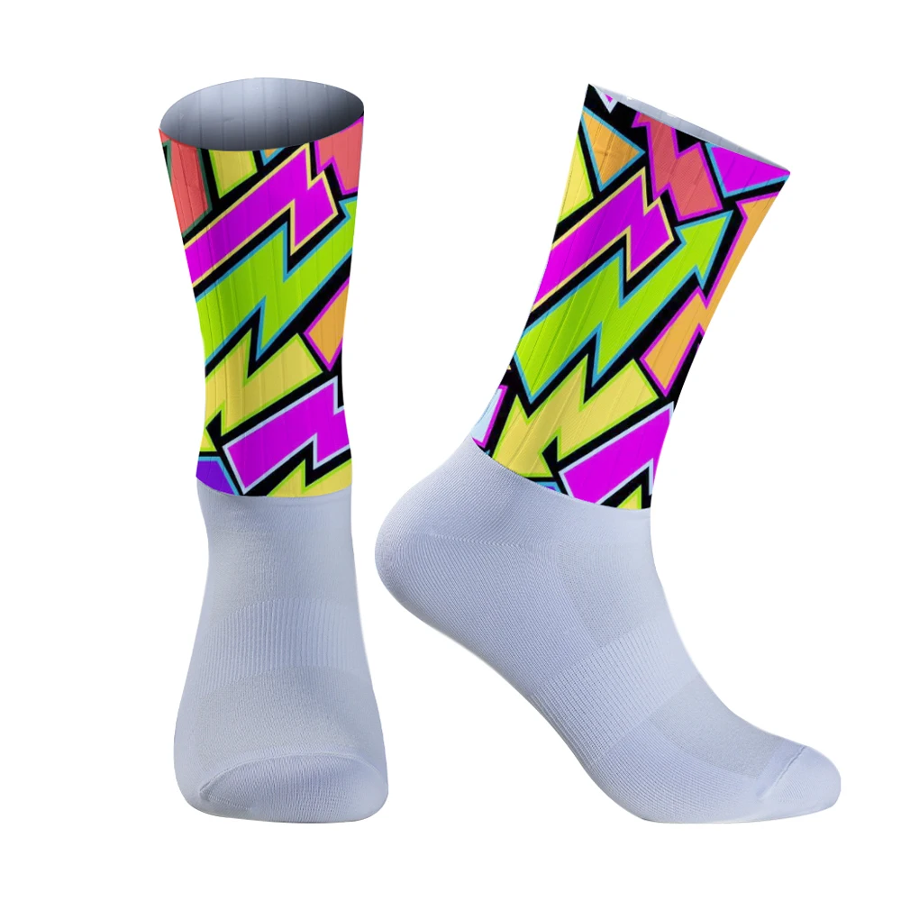 Cycling Anti Silicone Seamless Slip Pro Team Aero Socks Breathable Socks Outdoor Running Sport Champion Rainbow Bike socks 2024