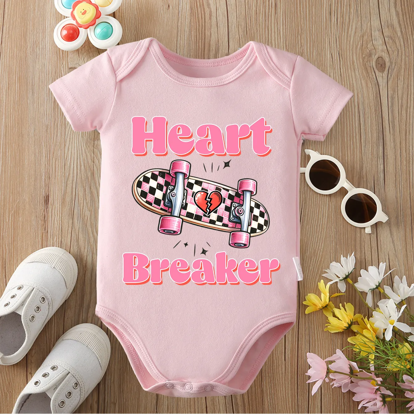 

100% хлопок, боди с изысканным принтом в форме сердца, удобные комбинезоны для малышей, комбинезон для новорожденных от 0 до 12 месяцев