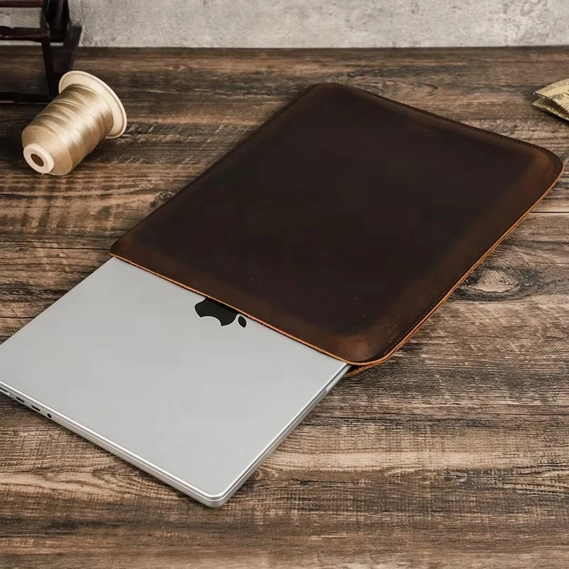 

FAMILY Luxury Genuine Leather MacBook Pro 14.2 Inch 2021 Carry Sleeve Shockproof Laptop Case