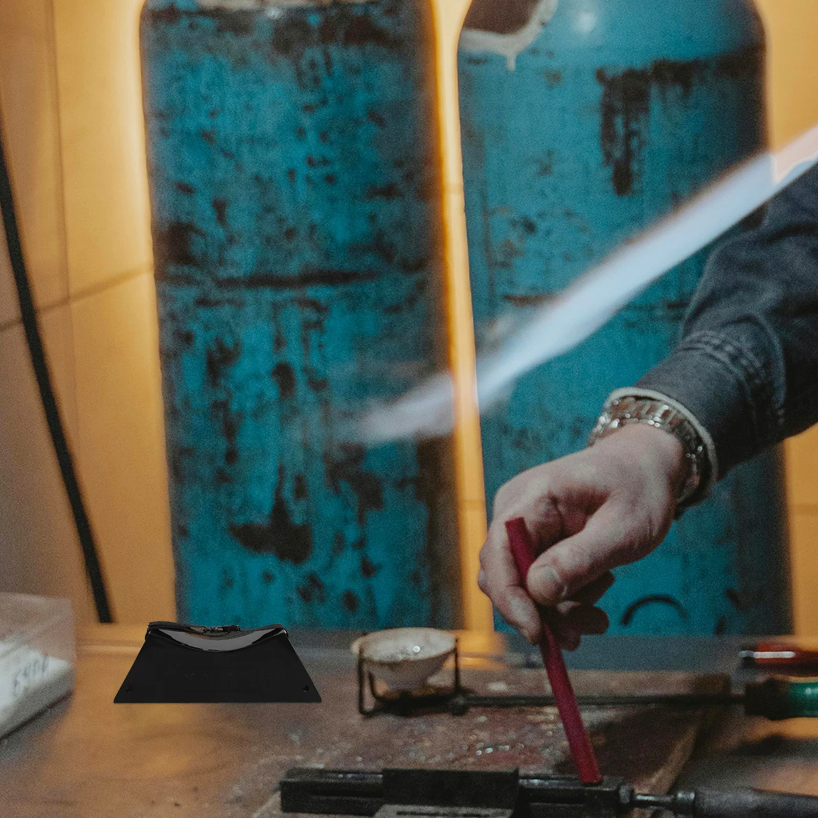 

Gas Bottle Holder Chains for Cylinder Apparatus Tank Canister Hanging Camping Mounting Bracket Strap Expansion