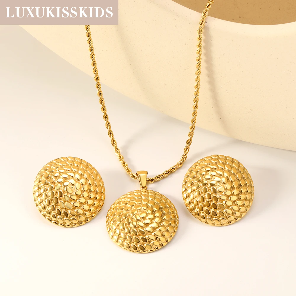 LUXUKISSKIDS Vintage Golden Jewelry Set Fashion 2025 Stainless Steel Round Pendant Necklace Earrings Sets Texture Accessories