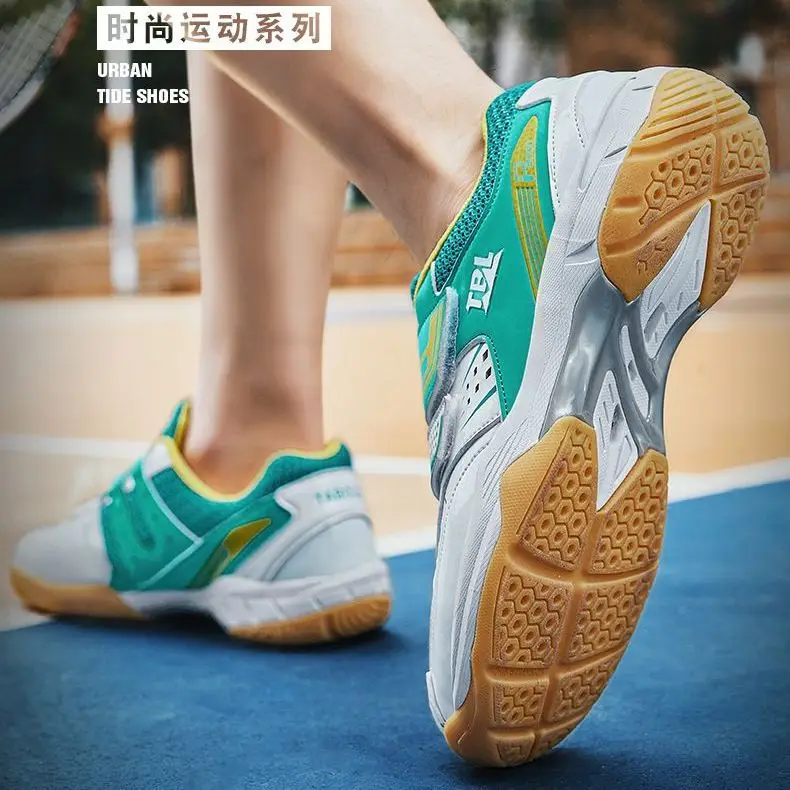 

Original Brand Unisex Fitness Badminton Shoes Designer Hook & Loop Indoor Court Shoes 36-45 Professional Table Tennis Shoes