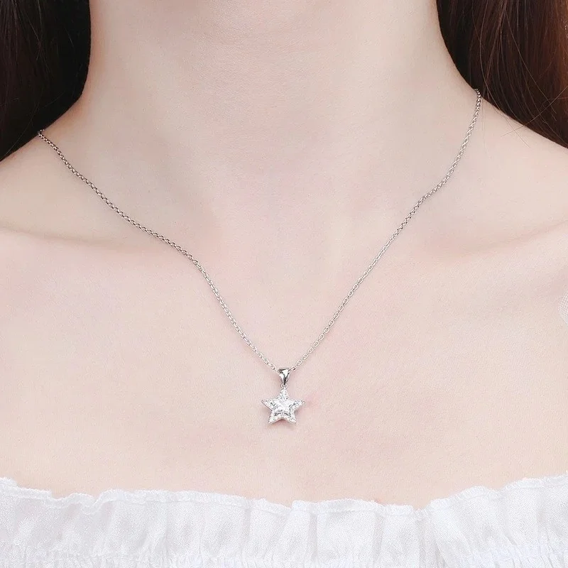 Star Pendant Necklace With Princess Cut Center Stone And Cubic Zirconia Charm Chain Necklace Women Minimal Jewelry