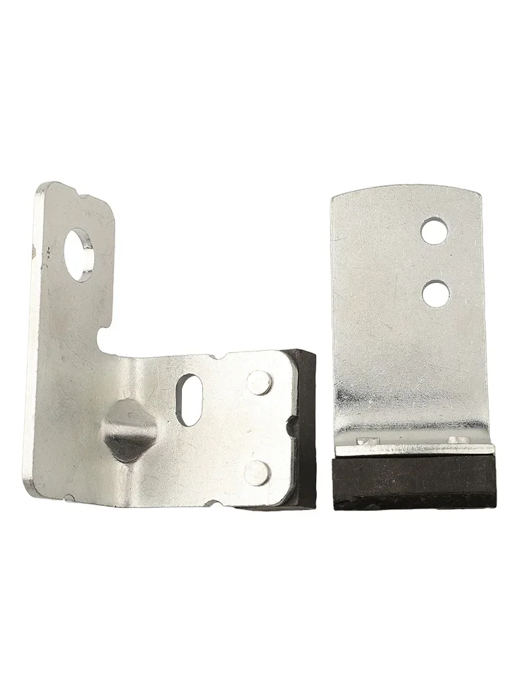 Il gruppo freno di ricambio per i modelli LTX include 2 pezzi compatibili con i numeri delle parti 98304511   e 98304525