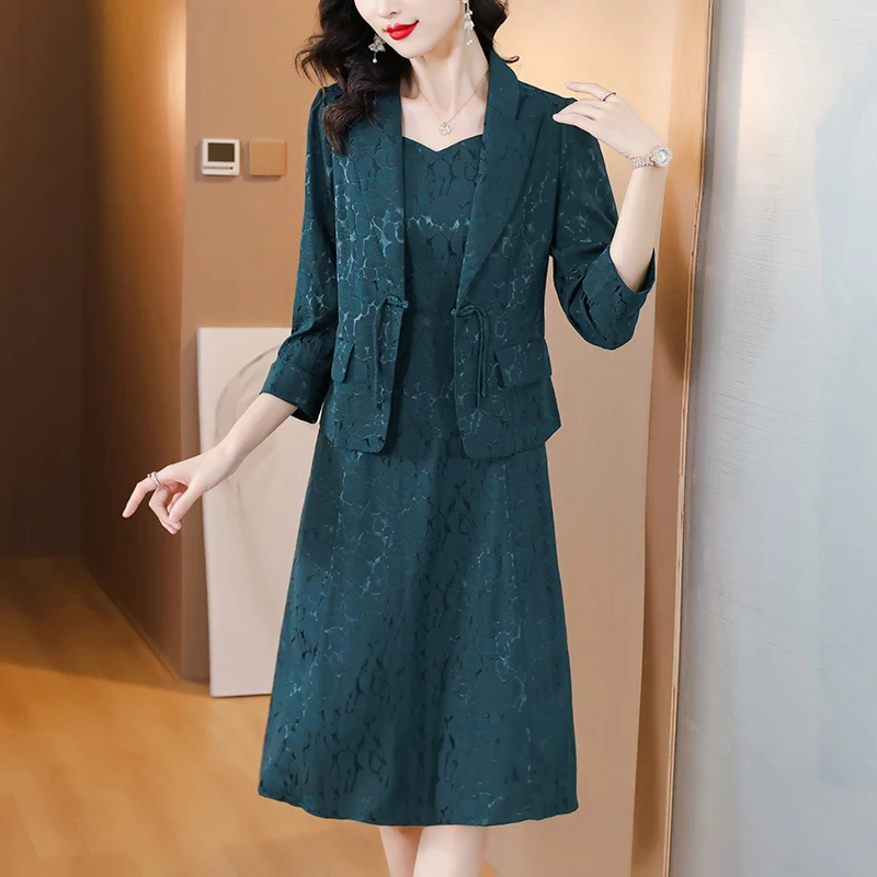 2023 Autumn/Winter New Green Silk Printed Suit Coat Long Sleeve Set Women\'s Loose Large Slim Knee Length Skirt Two Piece Set