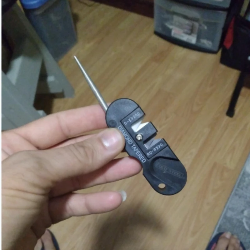 1PC Sharpeners Carry Knife Sharpener Multi-function Outdoor Portable Multi-function Tungsten Steel Sharpener Knives Accessories